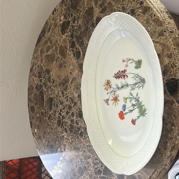 Serving Tray.  Made in France. Porcelaine - Picture 2 of 8